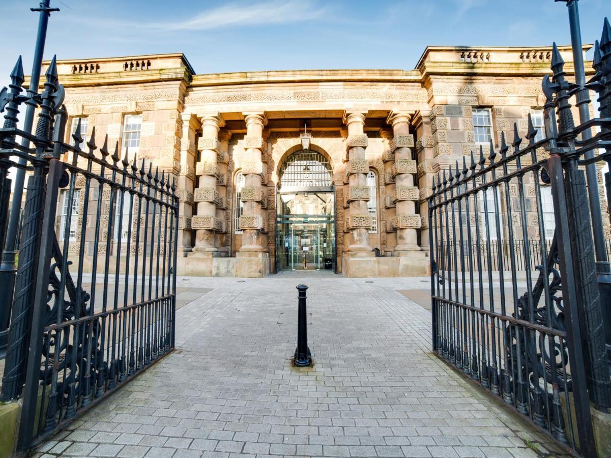 The Old Bank, Crumlin Road Belfast Exterior foto